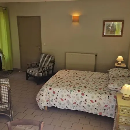 Nyaraló Rural Au Calme *